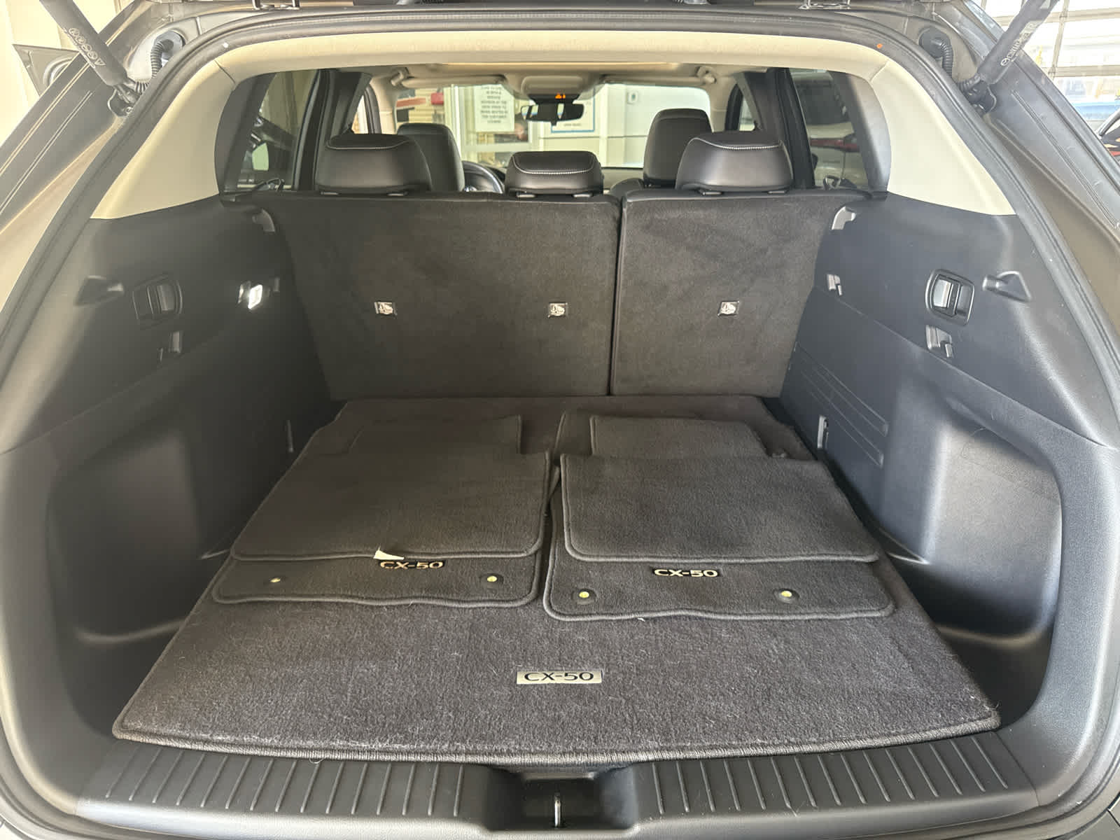 2023 Mazda Mazda CX-50 2.5 S Preferred Plus Package AWD