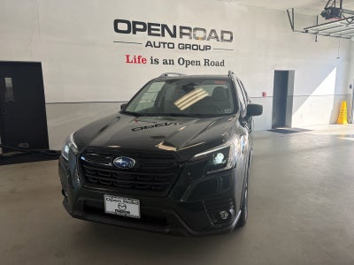 2024 Subaru Forester Premium AWD