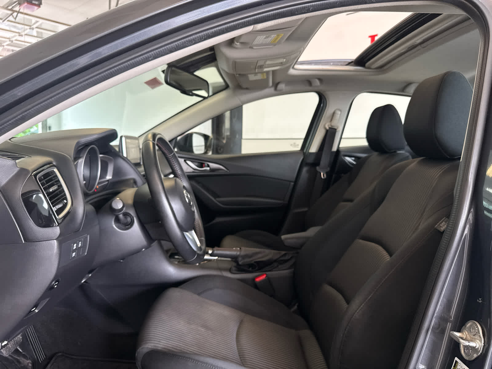 2016 Mazda MAZDA3 4dr Sdn Auto i Touring