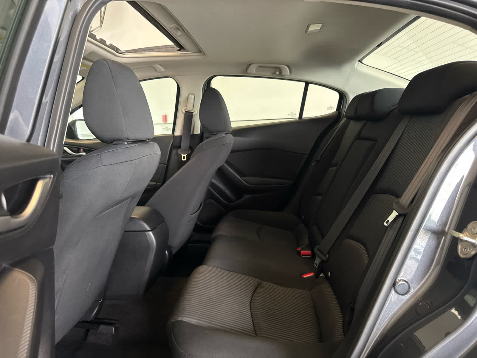 2016 Mazda MAZDA3 4dr Sdn Auto i Touring