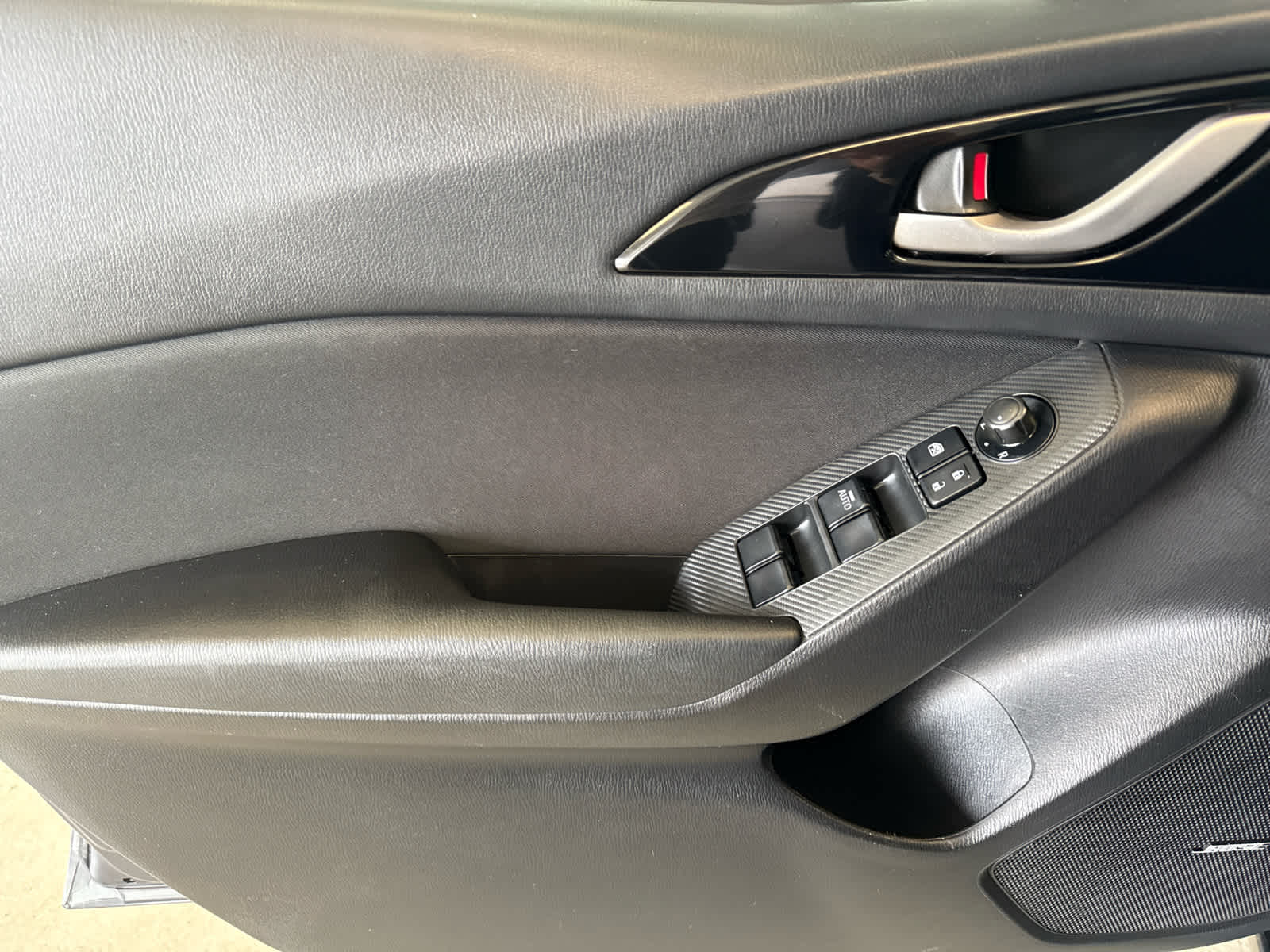 2016 Mazda MAZDA3 4dr Sdn Auto i Touring