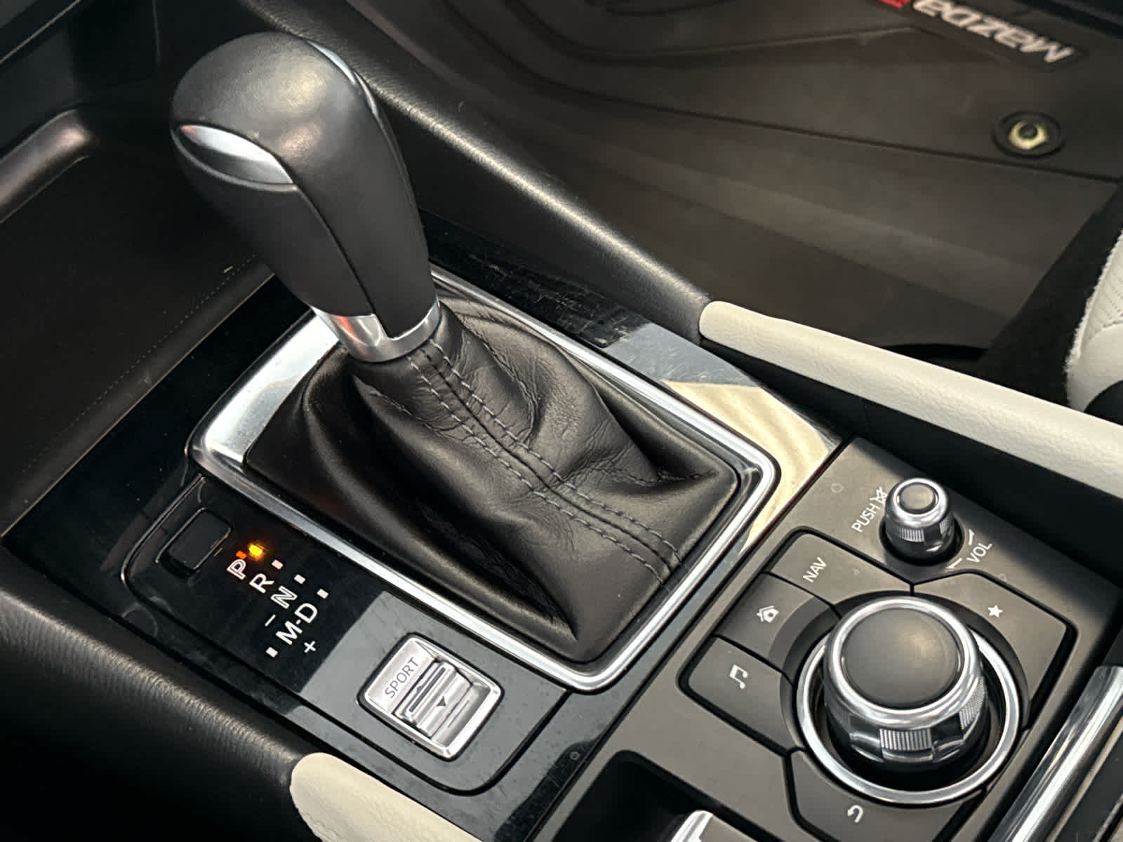 2017 Mazda Mazda3 4-Door Grand Touring Auto
