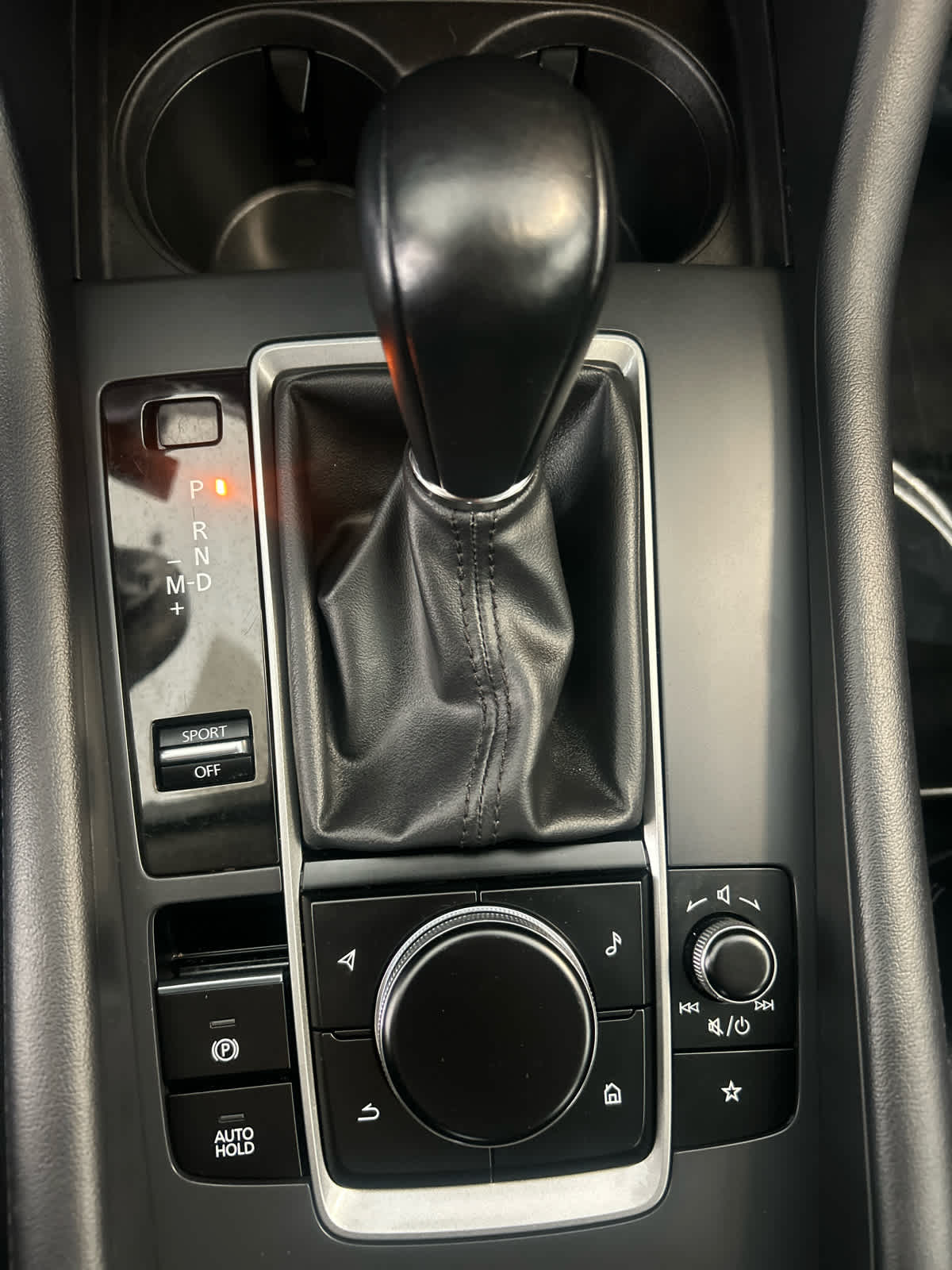 2022 Mazda MAZDA3 Select FWD