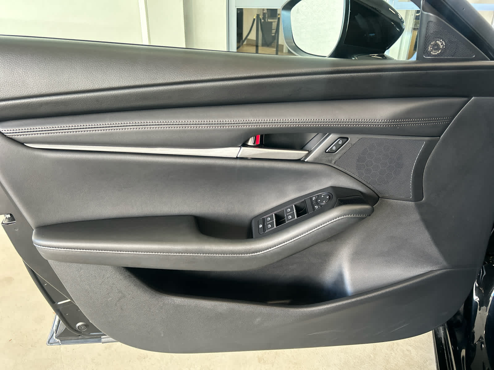 2026 Mazda MAZDA3 2.5 S Preferred FWD