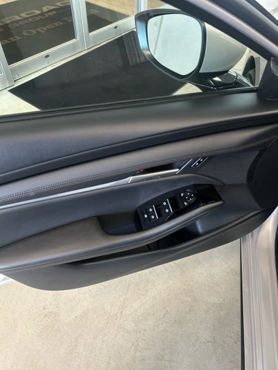 2026 Mazda MAZDA3 2.5 S Preferred FWD