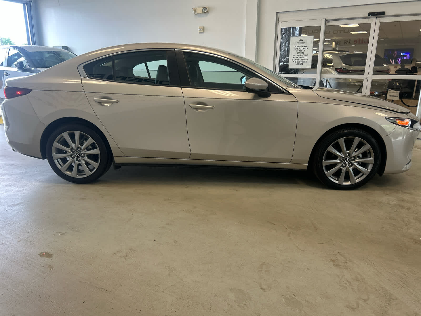 2026 Mazda MAZDA3 2.5 S Preferred FWD
