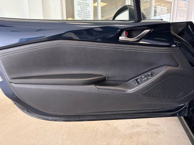 2025 Mazda Mazda MX-5 Miata RF Grand Touring Auto