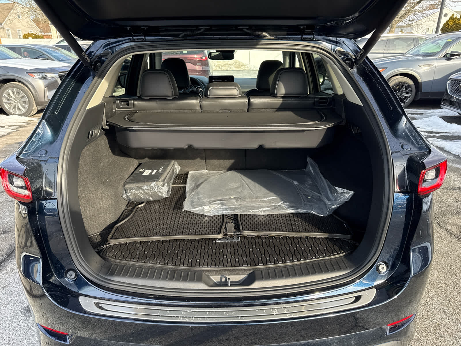 2025 Mazda Mazda CX-5 2.5 S Preferred Package AWD