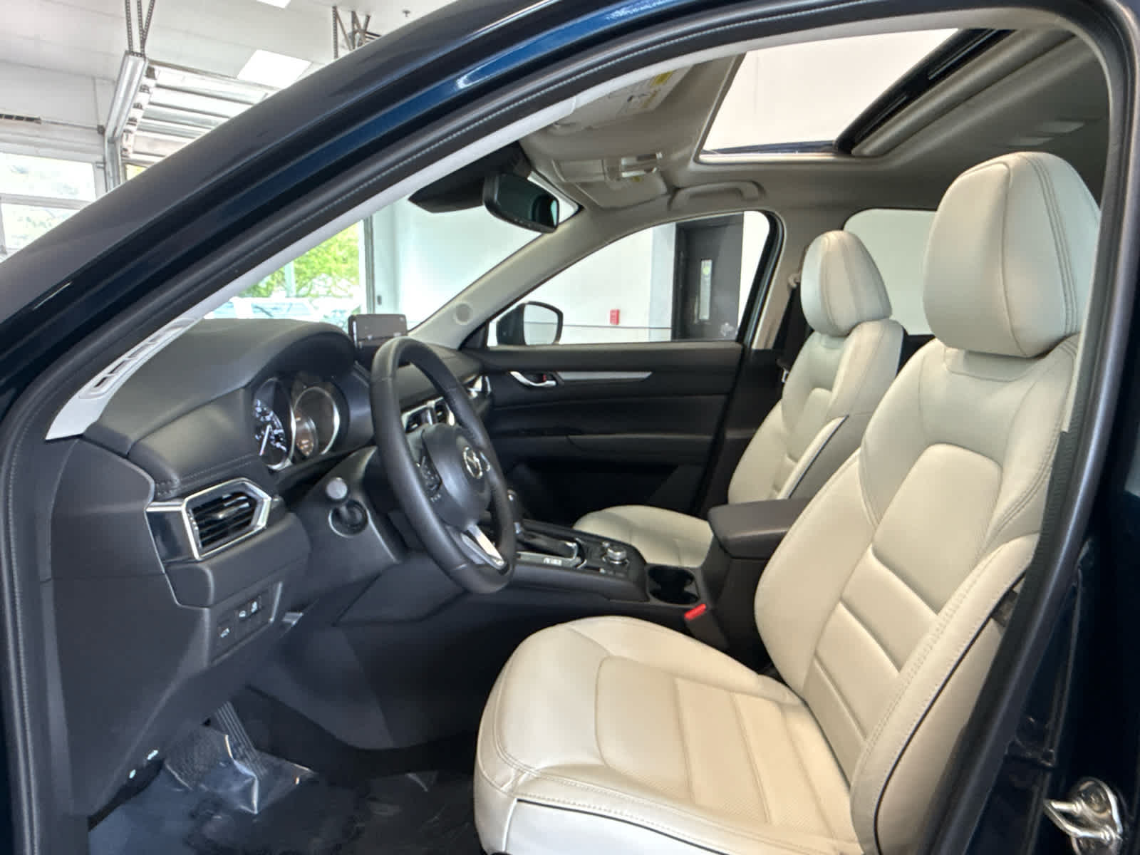 2024 Mazda Mazda CX-5 2.5 S Preferred Package AWD
