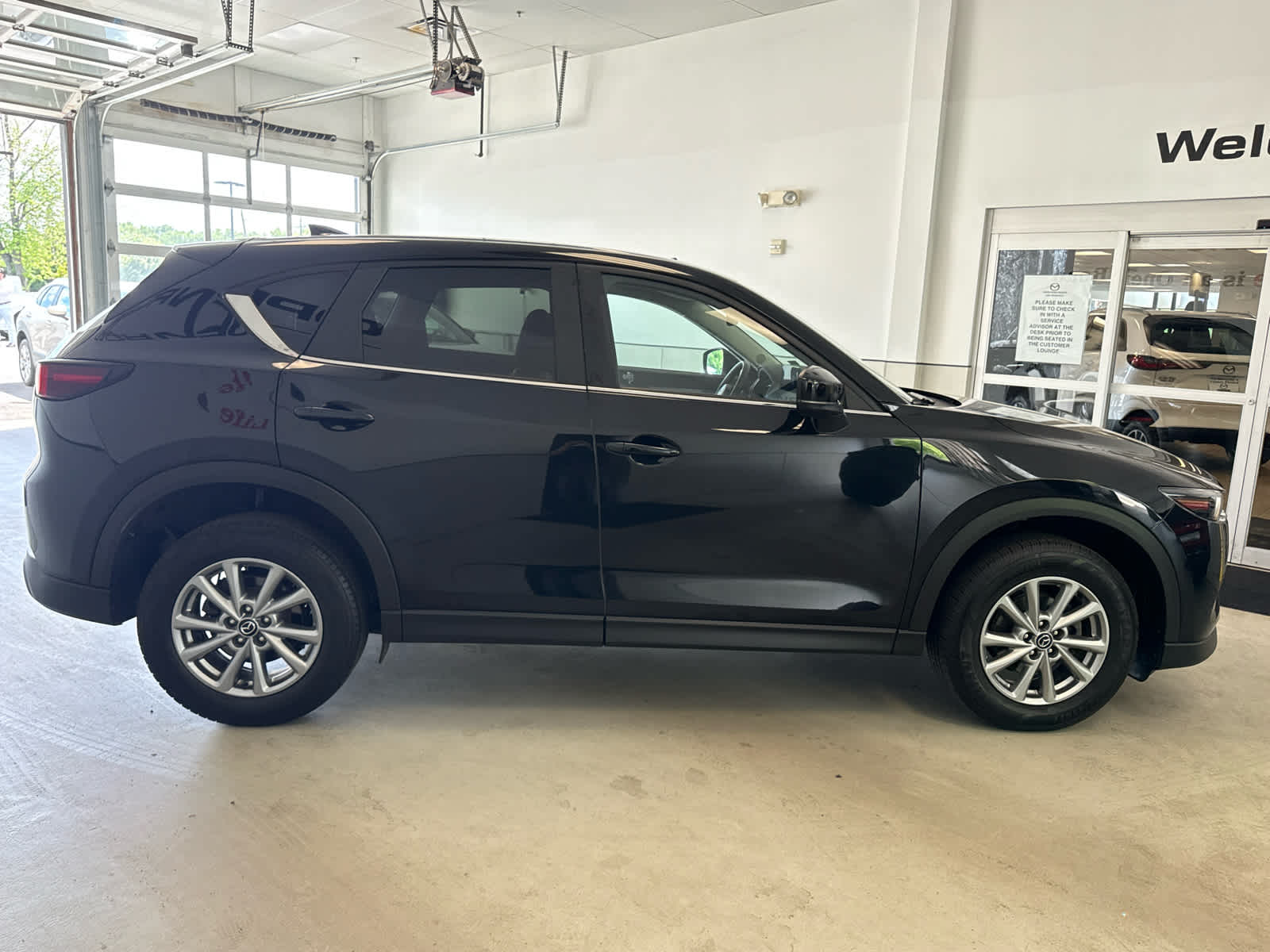2023 Mazda Mazda CX-5 2.5 S Preferred Package AWD