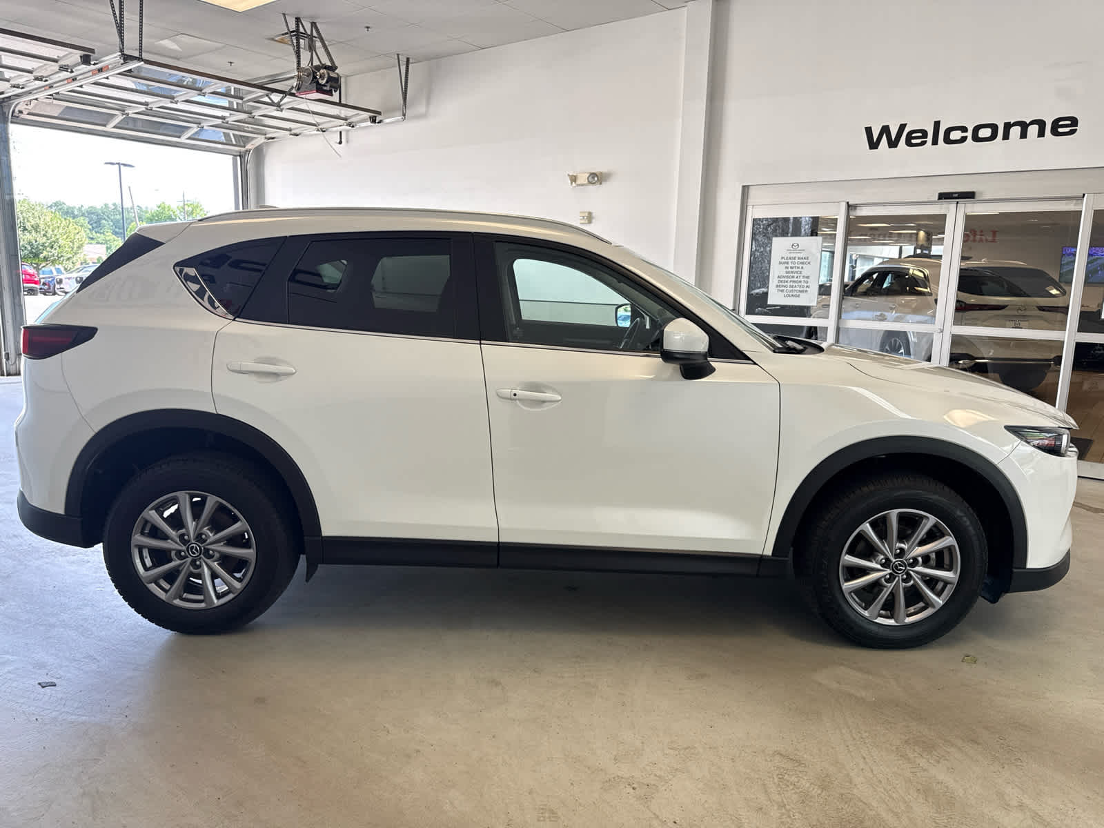 2023 Mazda Mazda CX-5 2.5 S Preferred Package AWD