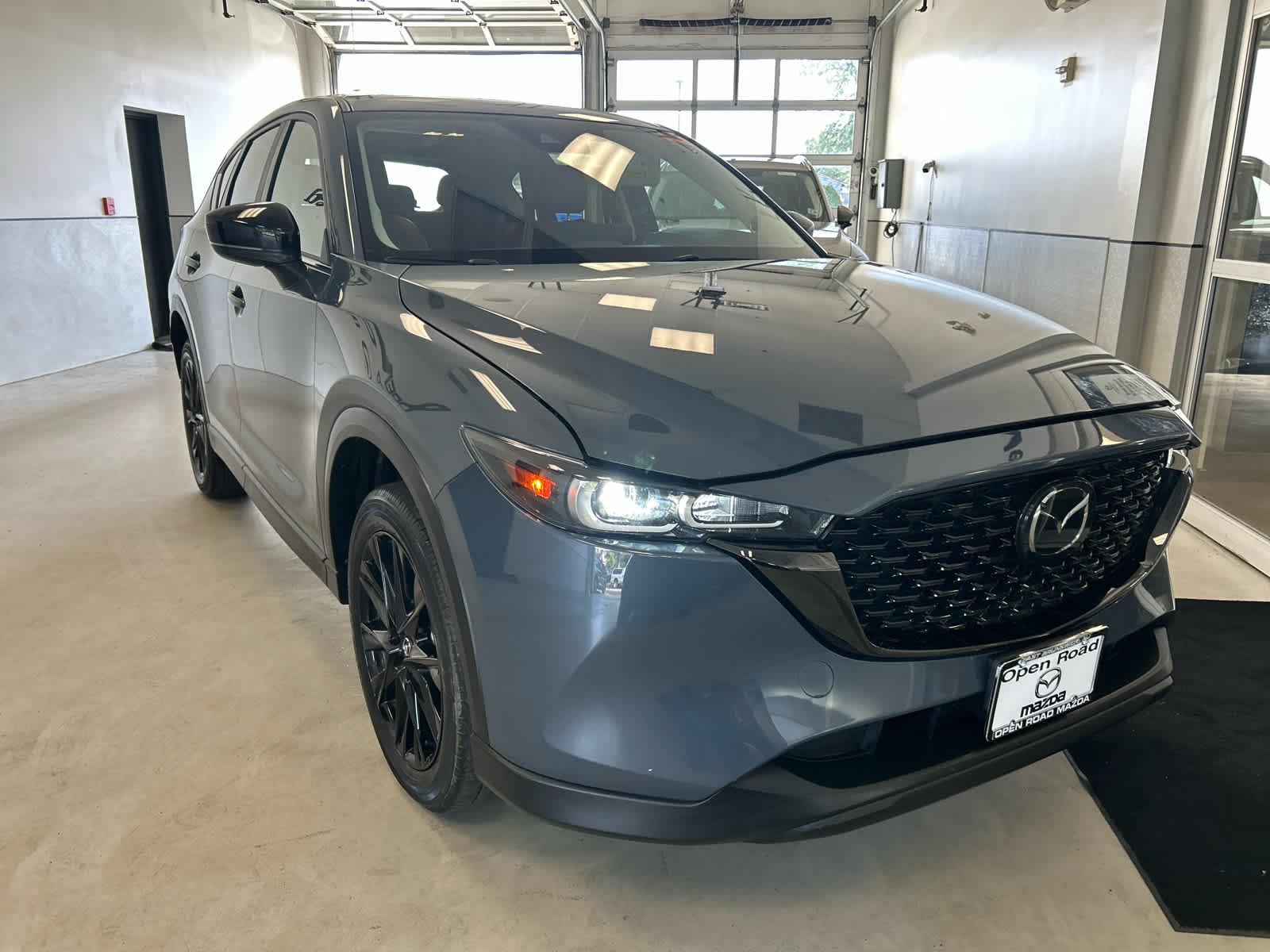 2025 Mazda Mazda CX-5 2.5 S Carbon Edition AWD