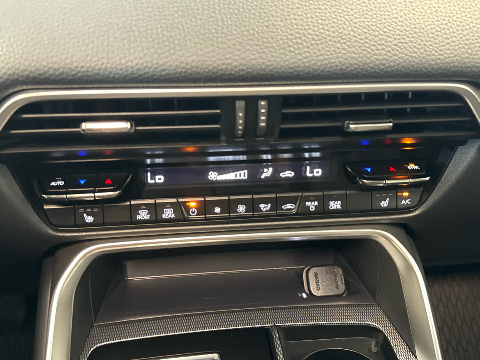 2024 Mazda Mazda CX-90 3.3 Turbo Preferred Plus AWD