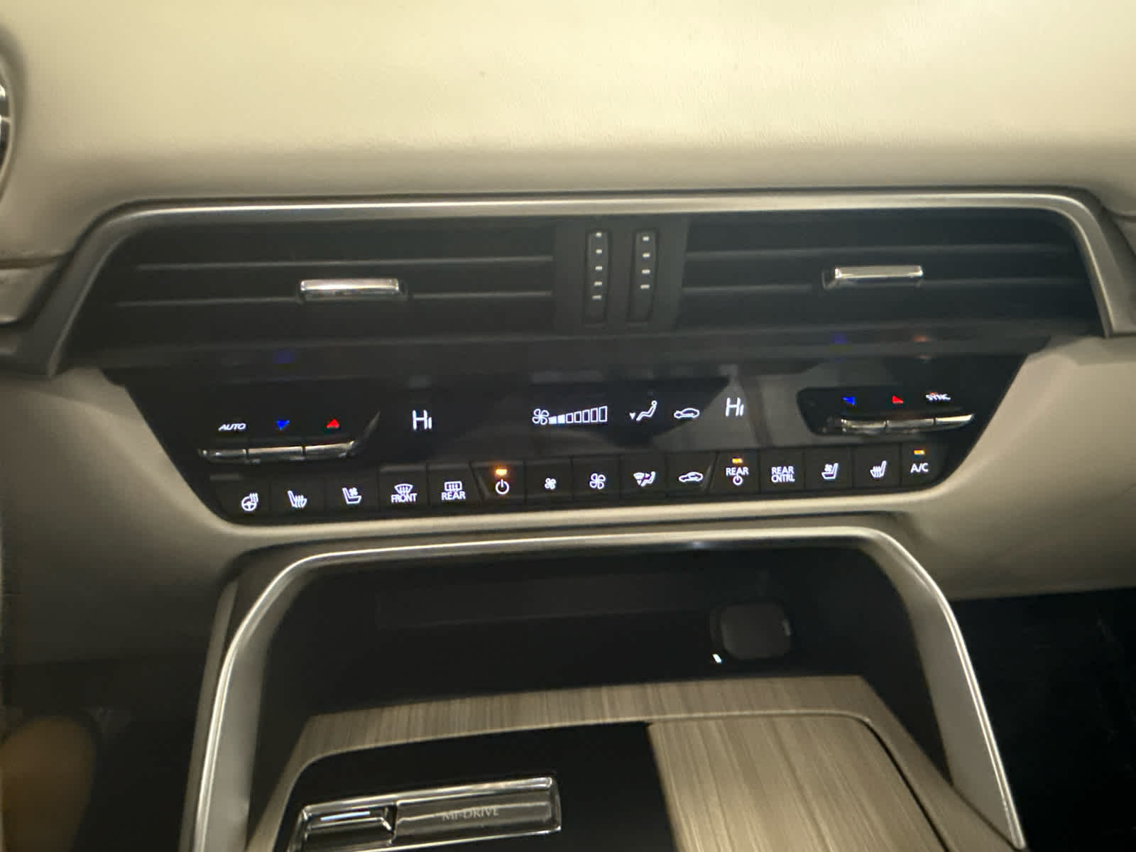 2024 Mazda Mazda CX-90 PHEV Premium Plus AWD