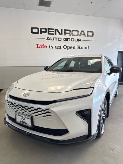 2025 Toyota Crown Signia XLE AWD