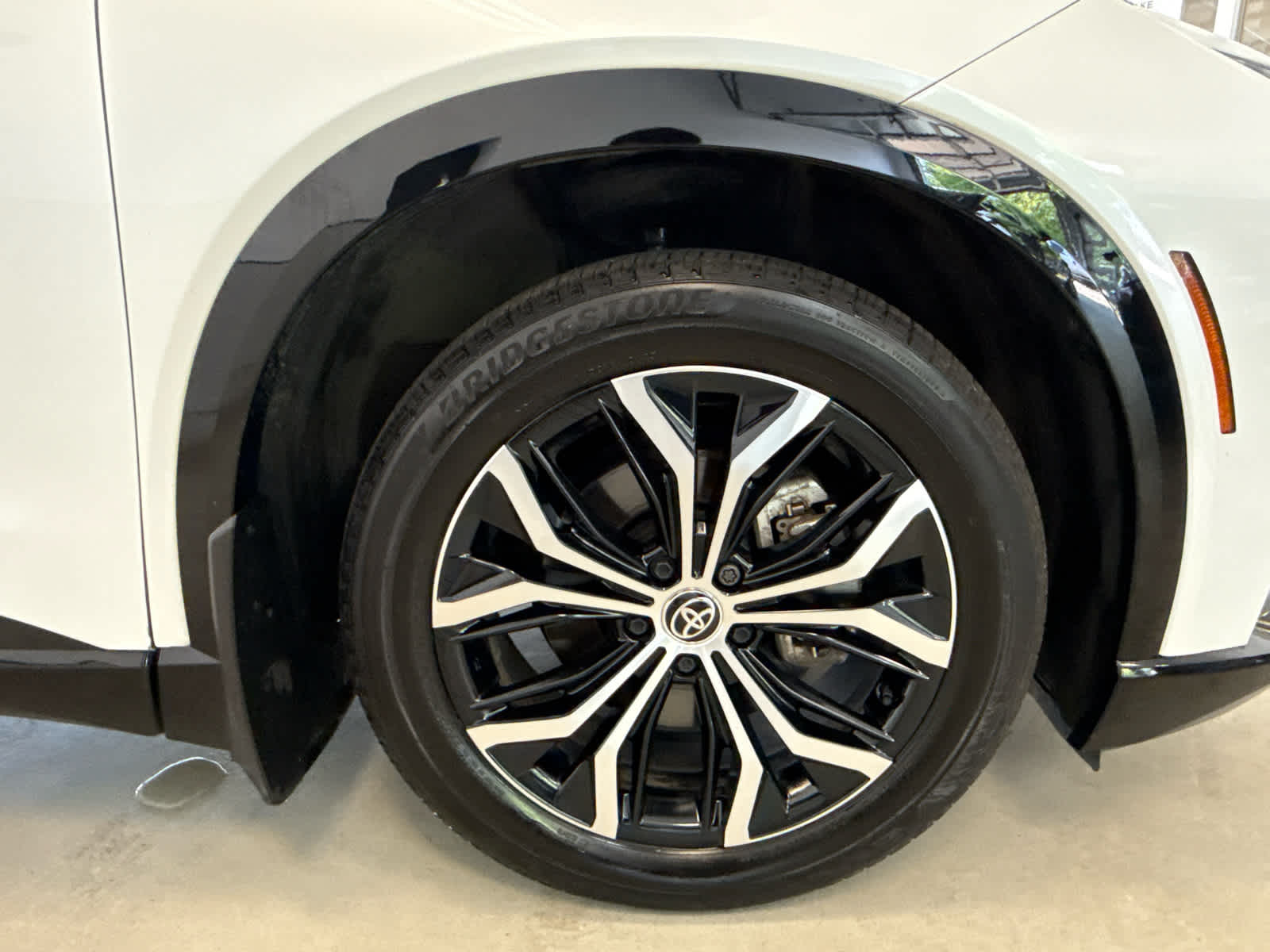 2025 Toyota Crown Signia XLE AWD