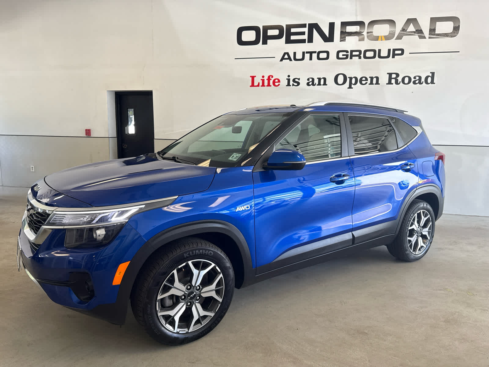 2023 Kia Seltos EX IVT AWD