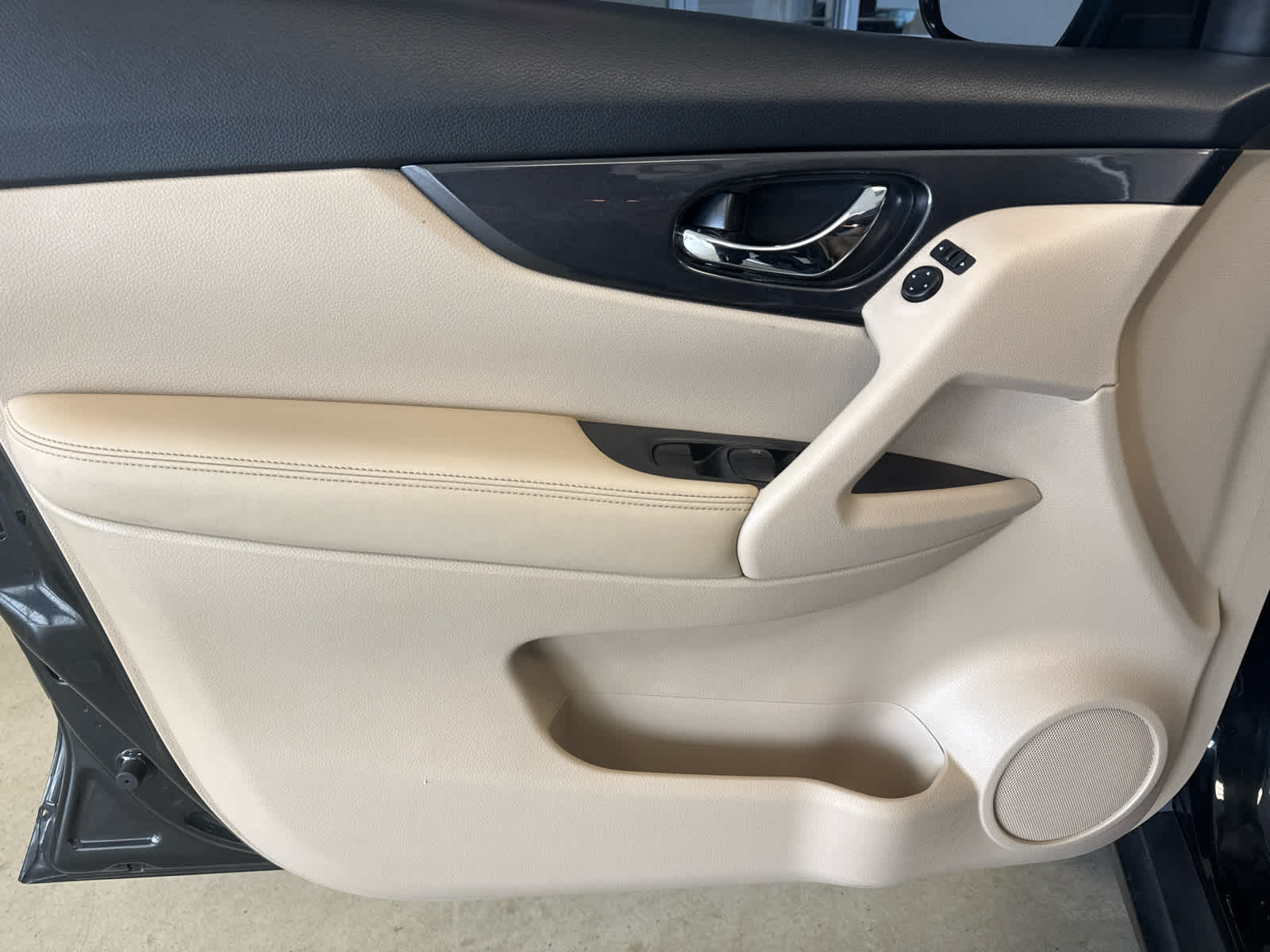 2017 Nissan Rogue 2017.5 AWD S