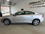 2012 Volvo S60 FWD 4dr Sdn T5 w/Moonroof