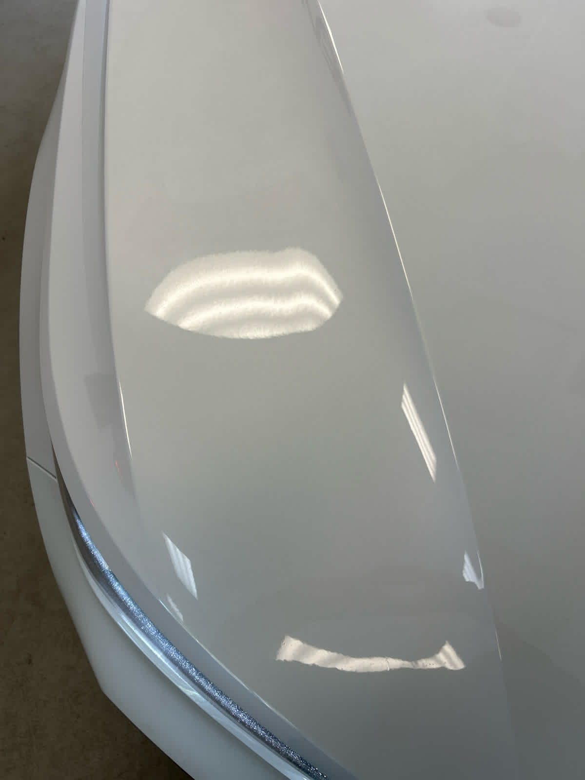 2024 Volvo XC40 B5 AWD Plus Dark Theme